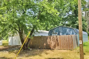 383 W 8 Mile Rd, White Cloud, MI 49349 - Photo 16