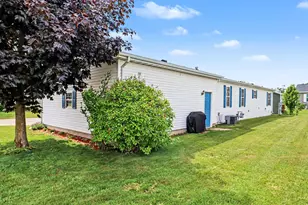 600 Peach Ln, Fremont, MI 49412 - Photo 22