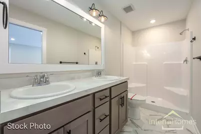 1595 N Village Circle, Kalamazoo, MI 49009 - Photo 16