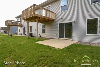1595 N Village Circle, Kalamazoo, MI 49009 - Photo 30