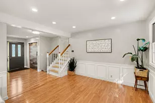 8305 Brookwood Dr, Portage, MI 49024 - Photo 8