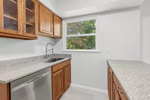 5831 Downing St, Portage, MI 49024 - Photo 14