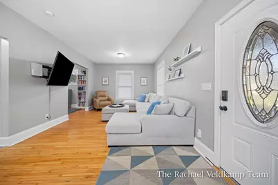348 Gladstone Drive SE, Grand Rapids, MI 49506 - Photo 10