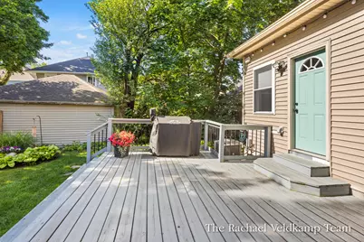 348 Gladstone Drive SE, Grand Rapids, MI 49506 - Photo 44