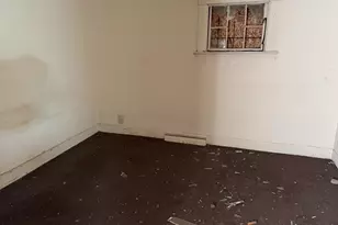 212 W Porter St, Albion, MI 49224 - Photo 12