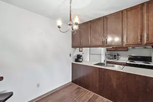 4328 Norman Dr SE, Grand Rapids, MI 49508 - Photo 10
