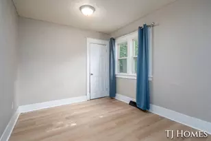 926 Emerson Ave, Muskegon, MI 49442 - Photo 14