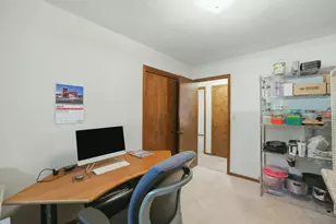 15915 Ryan Dr, Holland, MI 49424 - Photo 20