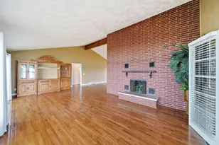 188 Hawthorne Dr, Brooklyn, MI 49230 - Photo 14