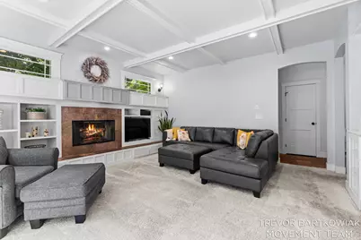 6384 Colorado Court, Norton Shores, MI 49444 - Photo 10