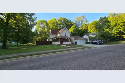 211 Forest, Marshall, MI 49068 - Photo 2