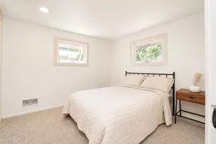 2490 Strathmore St, Kalamazoo, MI 49009 - Photo 8