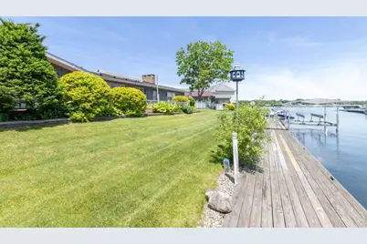 68911 Island Drive, Edwardsburg, MI 49112 - Photo 36
