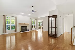 8473 Parkridge Dr, Dexter, MI 48130 - Photo 6