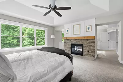 8352 Vinewood Point, Mattawan, MI 49071 - Photo 36