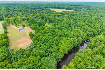 5227 S Johnson Road, Greenville, MI 48838 - Photo 10
