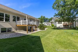 945 Kensington St NW, Grand Rapids, MI 49534 - Photo 28
