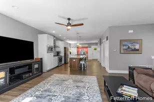 945 Kensington St NW, Grand Rapids, MI 49534 - Photo 8