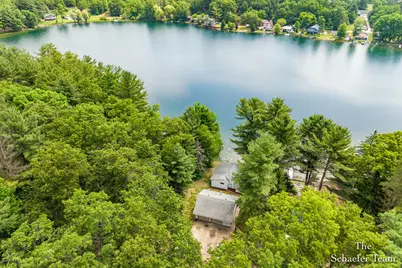 10870 Simpson W, Greenville, MI 48838 - Photo 4