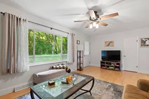 216 Lake Hills Dr, Concord, MI 49237 - Photo 8