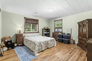 2718 Coloma Rd, Benton Harbor, MI 49022 - Photo 20
