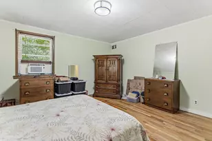 2718 Coloma Rd, Benton Harbor, MI 49022 - Photo 18