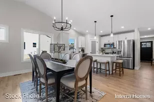 1591 N Village Cir, Kalamazoo, MI 49009 - Photo 10