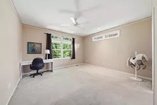 3010 S Wood Dale Dr, Jackson, MI 49203 - Photo 12