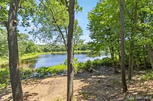 1860 Beard Dr SE, Grand Rapids, MI 49546 - Photo 20