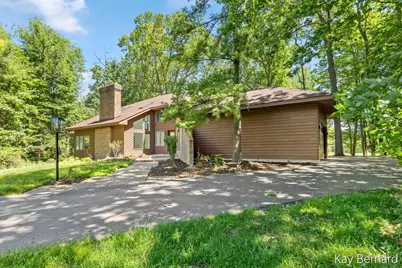 1860 Beard Drive SE, Grand Rapids, MI 49546 - Photo 4