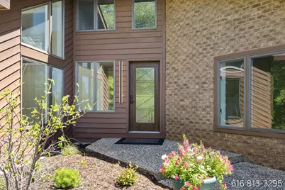 1860 Beard Drive SE, Grand Rapids, MI 49546 - Photo 2