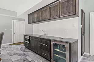 329 W Circle Dr, North Muskegon, MI 49445 - Photo 104