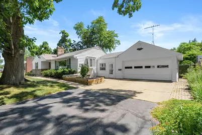 5229 Bronson Boulevard, Portage, MI 49024 - Photo 8