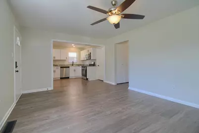 18266 Hamann Street, Riverview, MI 48193 - Photo 6
