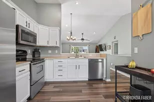 3933 Spruce Ln, Holland, MI 49424 - Photo 2