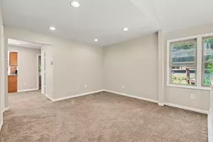 471 Elkinford Dr, White Lake, MI 48383 - Photo 18