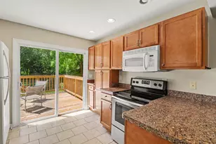 471 Elkinford Dr, White Lake, MI 48383 - Photo 22