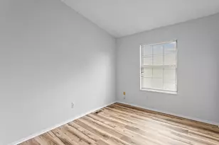 31008 Country Bluff, Farmington, MI 48331 - Photo 26