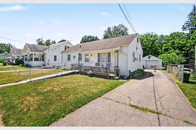 718 N Elm Avenue, Jackson, MI 49202 - Photo 2