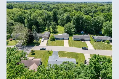 600 North Drive E, Marshall, MI 49068 - Photo 38