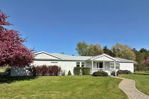 10215 E Royal, Stanwood, MI 49346 - Photo 2