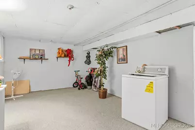 155 Burke Avenue, Holland, MI 49424 - Photo 32