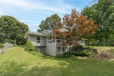 4092 Saratoga Avenue, Kalamazoo, MI 49048 - Photo 2