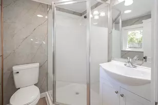 2206 Clarence Dr, Portage, MI 49002 - Photo 10