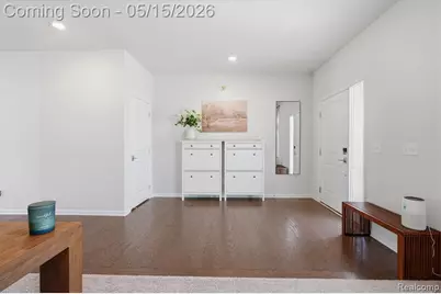 241 Quartz Way, White Lake, MI 48386 - Photo 8