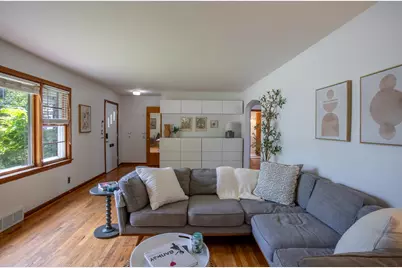 519 Granada Avenue, Saint Joseph, MI 49085 - Photo 6