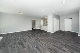 5399 Plymouth Rd, Ann Arbor, MI 48105 - Photo 8