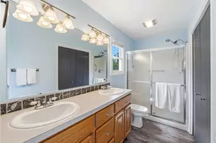 2124 Hilltop View Dr, Dorr, MI 49323 - Photo 12