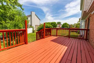 33738 Elmira Ct, Livonia, MI 48150 - Photo 36