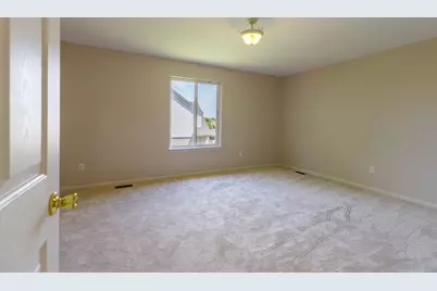 33738 Elmira Court, Livonia, MI 48150 - Photo 20